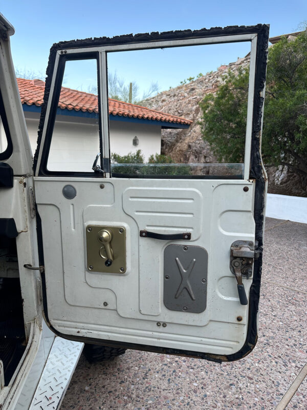 Buy 1974 Toyota Land Cruiser Raffle Tickets - Image 10